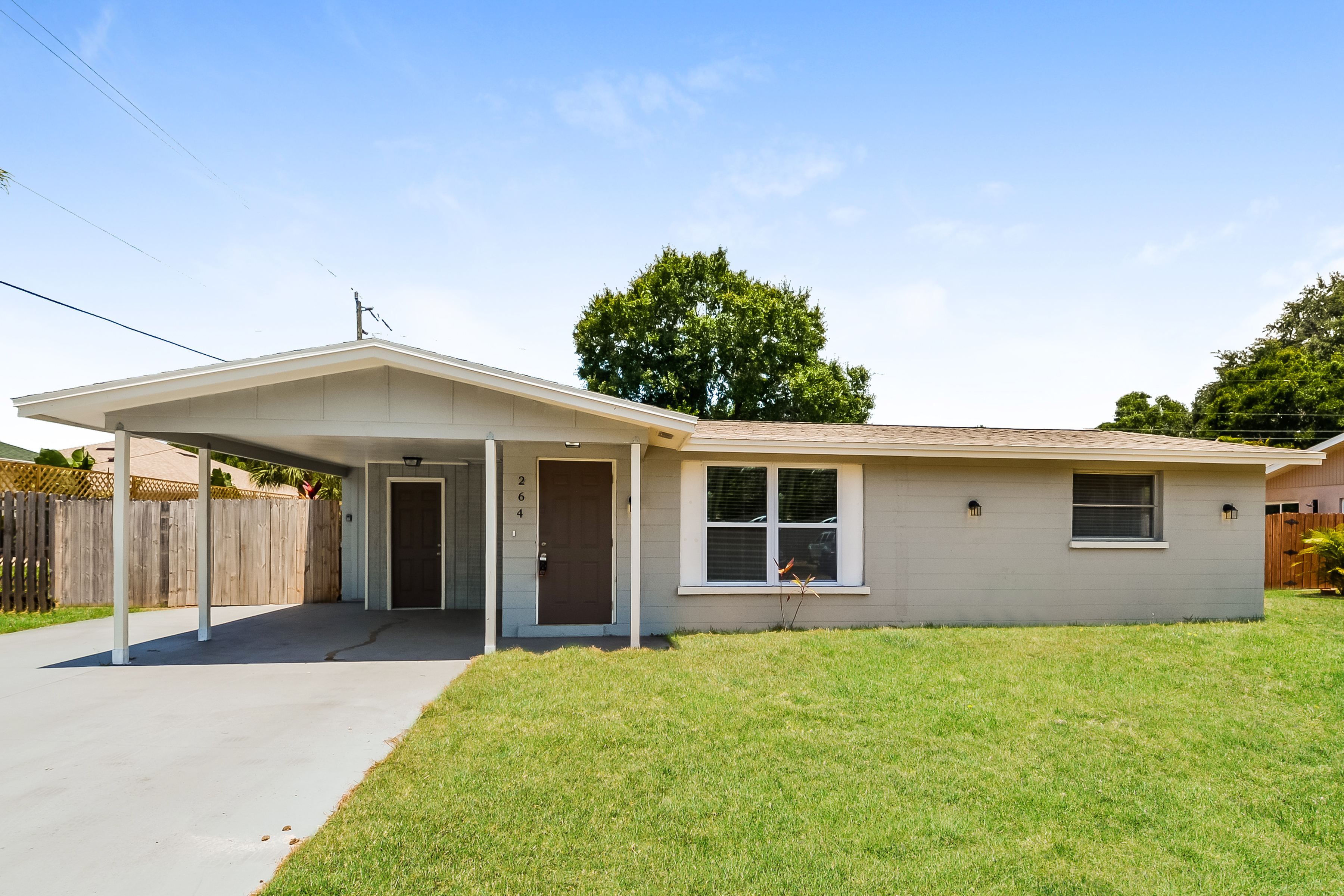 264 MAGNOLIA RD VENICE, FL 34293